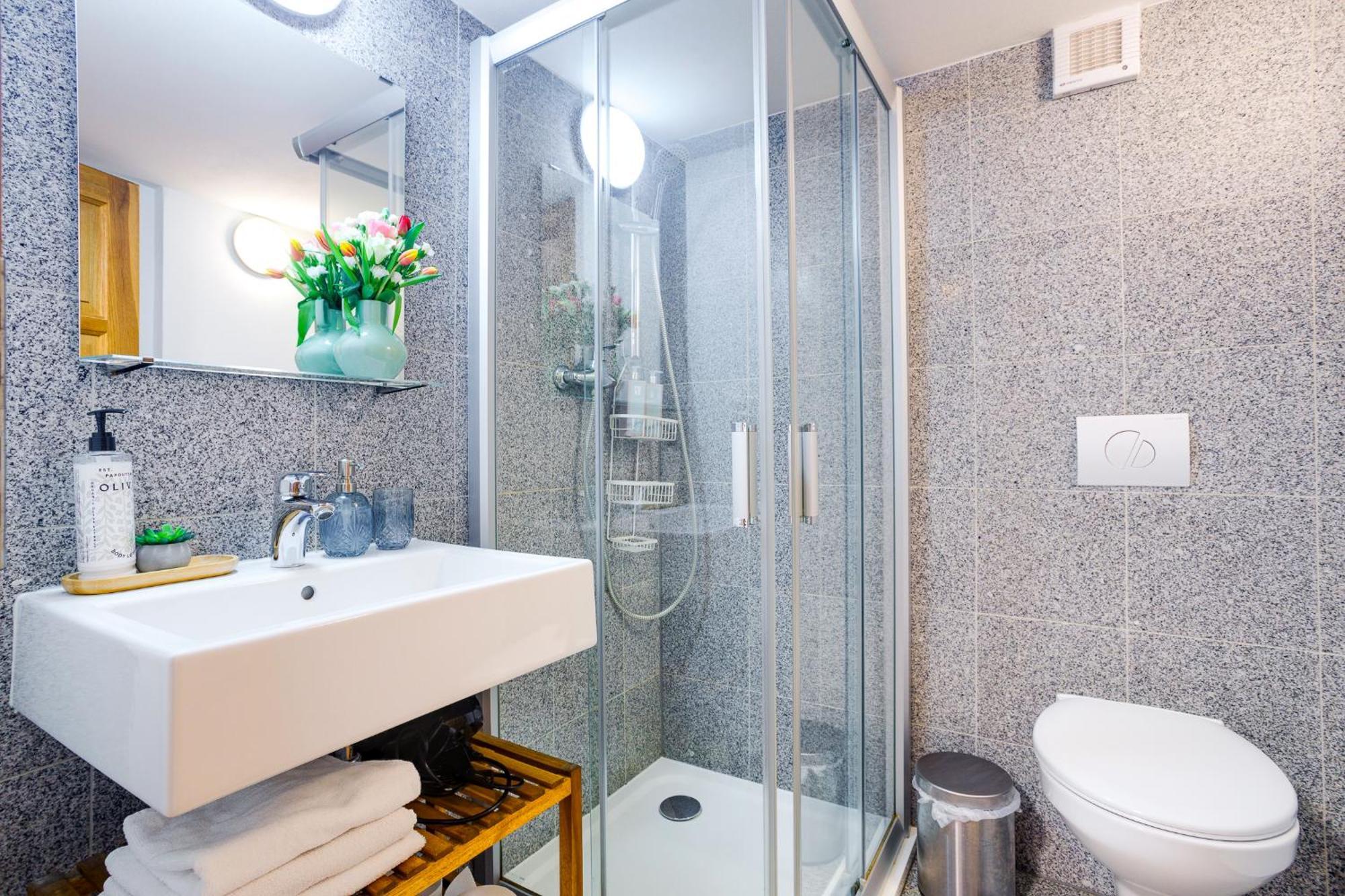 Apartments No.59 Локет Екстериор снимка