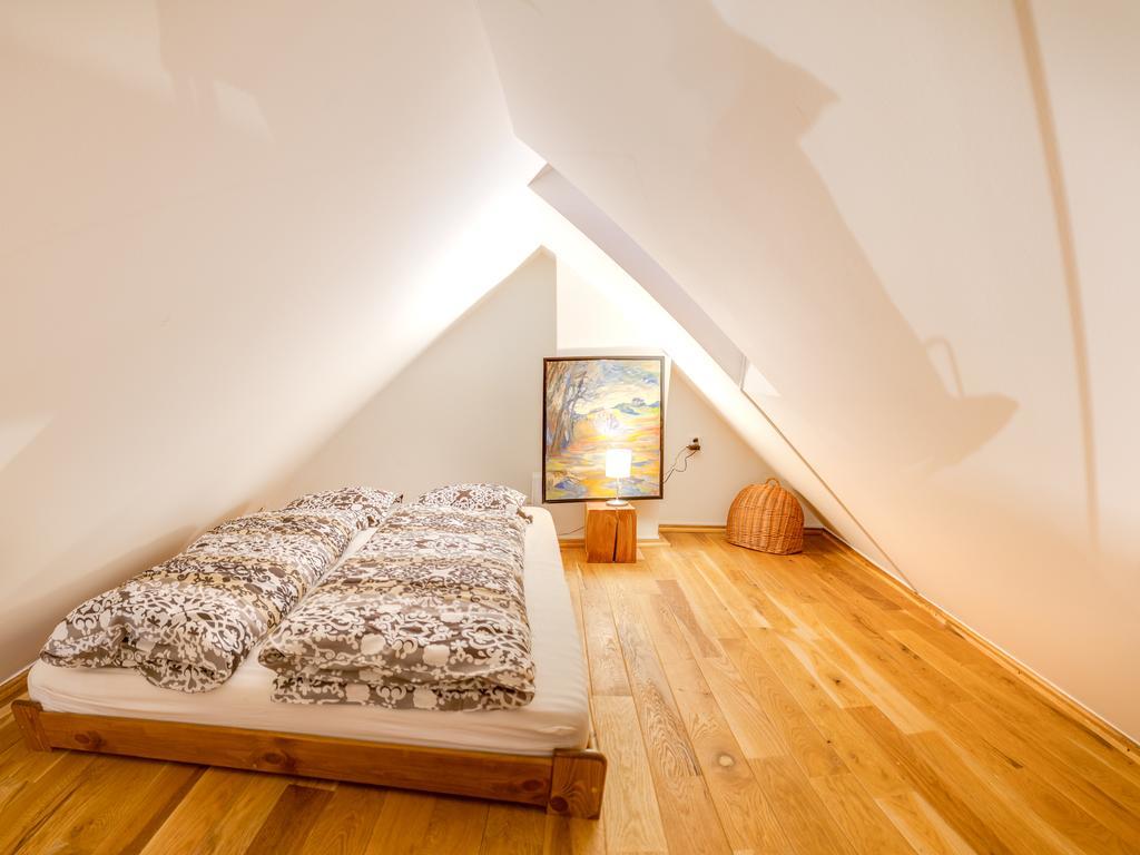 Apartments No.59 Локет Екстериор снимка