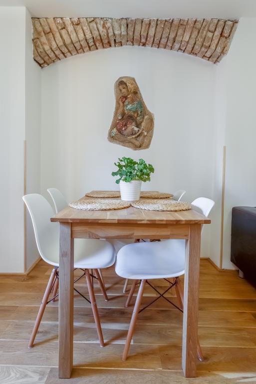 Apartments No.59 Локет Екстериор снимка